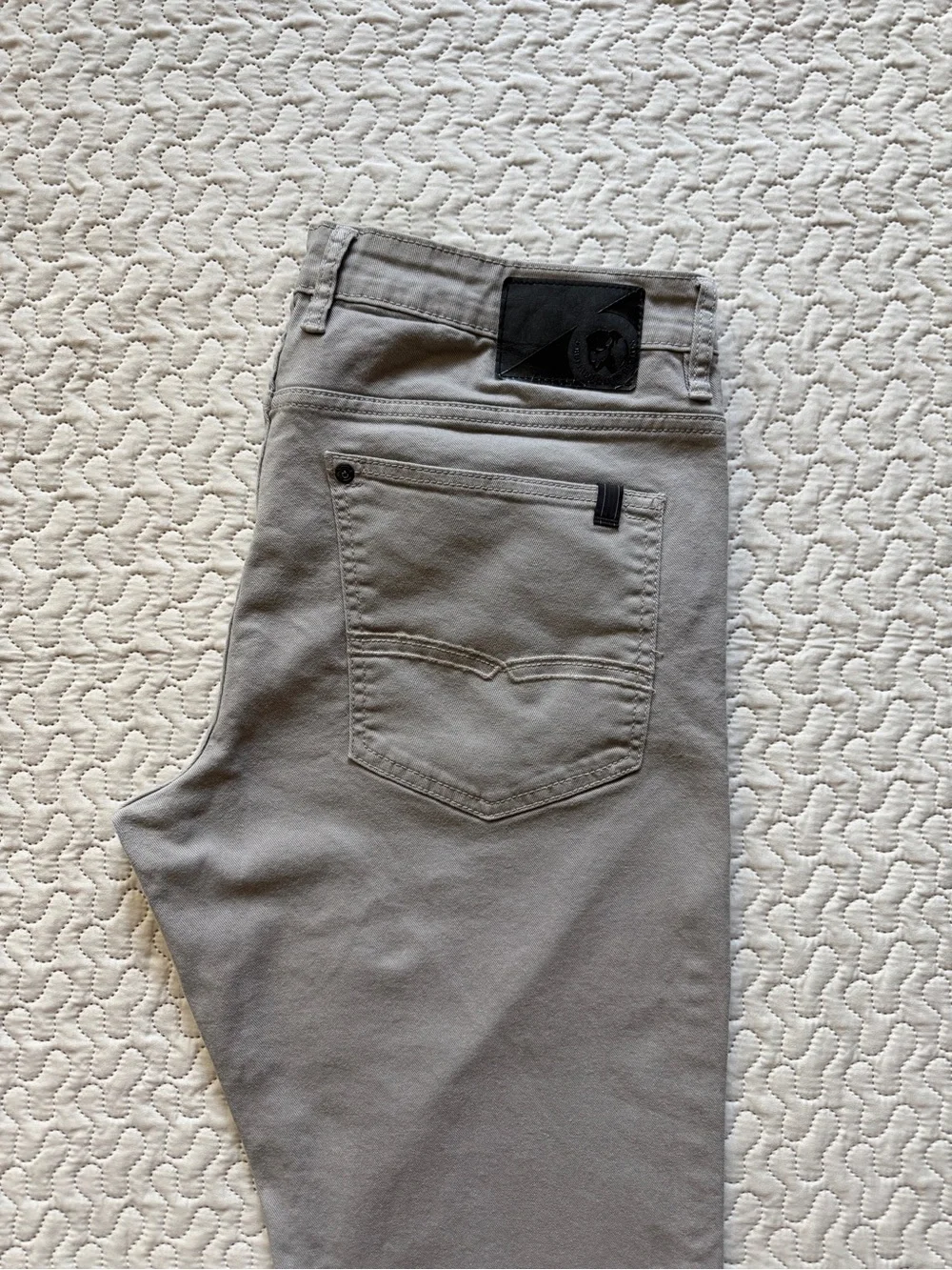 Buffalo David Bitton SAM-X Men’s Straight Fit Stretch Stone Gray Pants 34x34